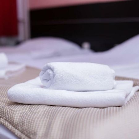 Hotel Beograd - Yu Lukavica Экстерьер фото