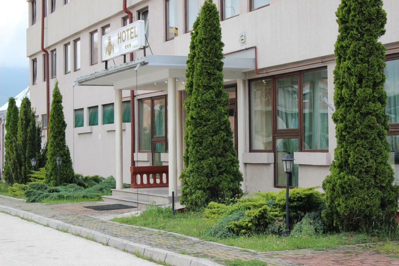 Hotel Beograd - Yu Lukavica Экстерьер фото